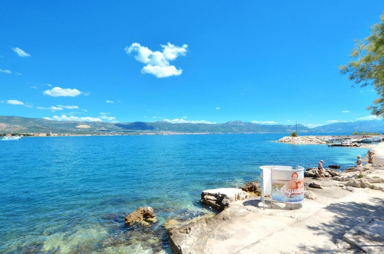 Apartments By The Sea Arbanija, Ciovo - 4320 Trogir Exterior foto
